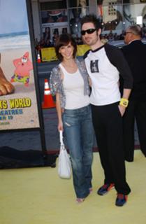 Jennifer Love Hewitt feet photo thumbnail