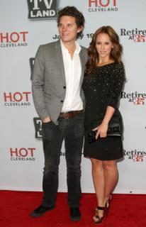 Jennifer Love Hewitt feet photo thumbnail