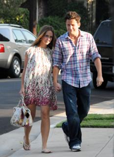 Jennifer Love Hewitt feet photo thumbnail