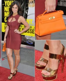 Jennifer Love Hewitt feet photo thumbnail