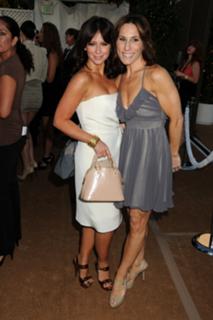 Jennifer Love Hewitt feet photo thumbnail