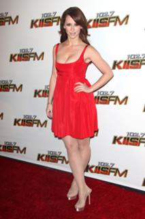 Jennifer Love Hewitt feet photo thumbnail