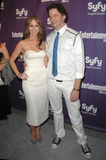 Jennifer Love Hewitt feet photo thumbnail