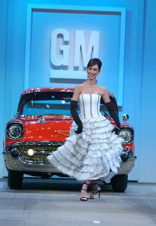 Jennifer Love Hewitt feet photo thumbnail