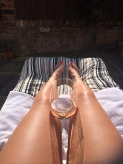 Jennifer Metcalfe feet photo thumbnail