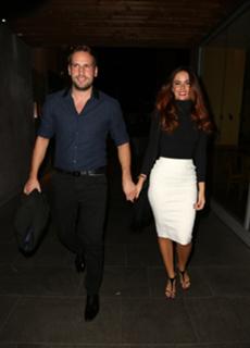 Jennifer Metcalfe feet photo thumbnail