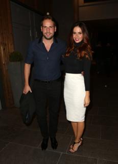 Jennifer Metcalfe feet photo thumbnail