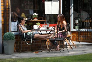 Jennifer Metcalfe feet photo thumbnail