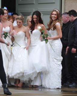 Jennifer Metcalfe feet photo thumbnail