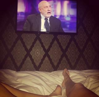 Jennifer Metcalfe feet photo thumbnail