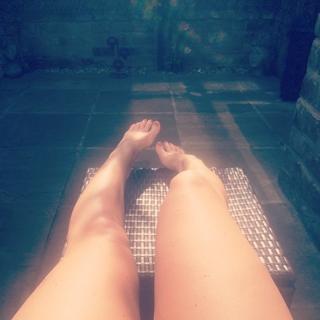 Jennifer Metcalfe feet photo thumbnail