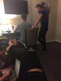 Jennifer Metcalfe feet photo thumbnail