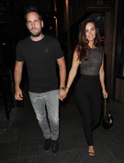 Jennifer Metcalfe feet photo thumbnail