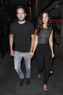 Jennifer Metcalfe feet photo thumbnail