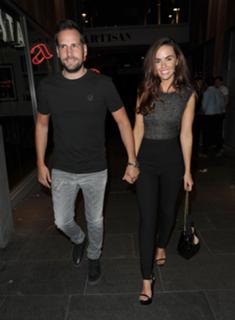 Jennifer Metcalfe feet photo thumbnail