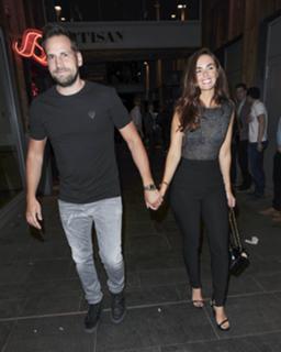 Jennifer Metcalfe feet photo thumbnail