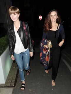 Jennifer Metcalfe feet photo thumbnail