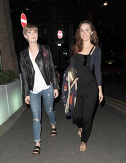 Jennifer Metcalfe feet photo thumbnail