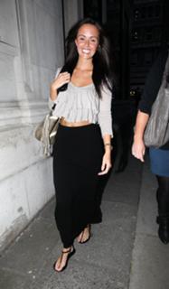 Jennifer Metcalfe feet photo thumbnail