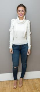 Jennifer Metcalfe feet photo thumbnail