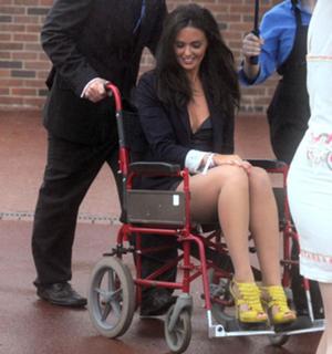 Jennifer Metcalfe feet photo thumbnail
