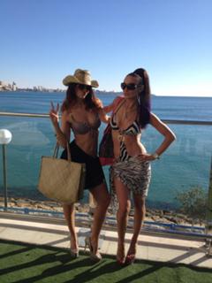 Jennifer Metcalfe feet photo thumbnail