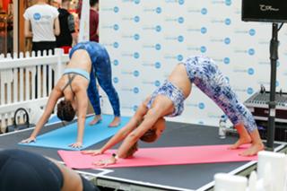 Jennifer Metcalfe feet photo thumbnail