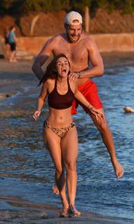 Jennifer Metcalfe feet photo thumbnail