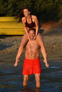 Jennifer Metcalfe feet photo thumbnail