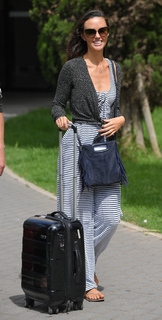 Jennifer Metcalfe feet photo thumbnail