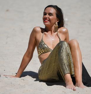 Jennifer Metcalfe feet photo thumbnail