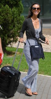 Jennifer Metcalfe feet photo thumbnail