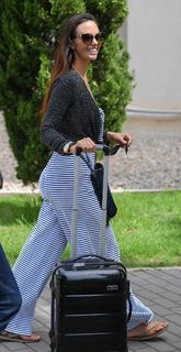 Jennifer Metcalfe feet photo thumbnail