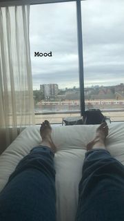 Jennifer Metcalfe feet photo thumbnail