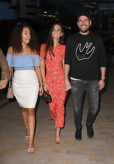 Jennifer Metcalfe feet photo thumbnail