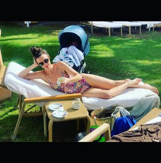 Jennifer Metcalfe feet photo thumbnail