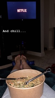 Jennifer Metcalfe feet photo thumbnail