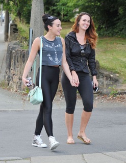 Jennifer Metcalfe feet photo thumbnail