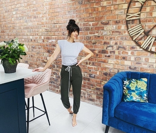 Jennifer Metcalfe feet photo thumbnail