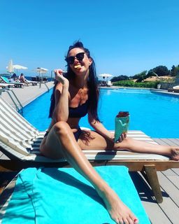 Jennifer Metcalfe feet photo thumbnail