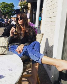 Jennifer Metcalfe feet photo thumbnail