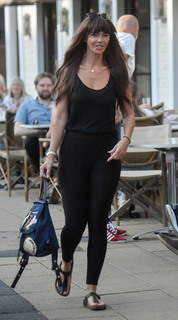 Jennifer Metcalfe feet photo thumbnail