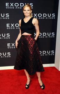 Jennifer Morrison feet photo thumbnail