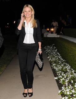 Jennifer Morrison feet photo thumbnail