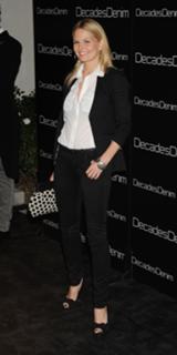 Jennifer Morrison feet photo thumbnail