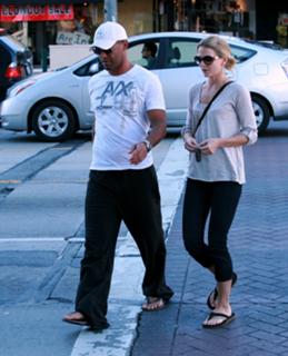 Jennifer Morrison feet photo thumbnail