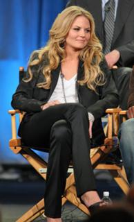 Jennifer Morrison feet photo thumbnail