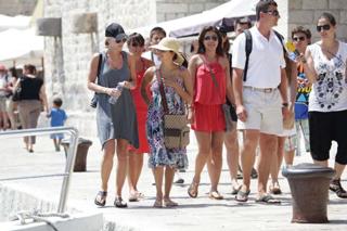 Jennifer Morrison feet photo thumbnail