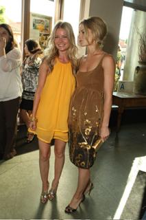 Jennifer Morrison feet photo thumbnail
