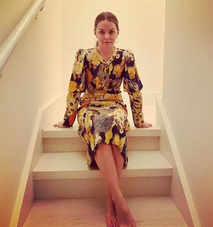 Jennifer Morrison feet photo thumbnail